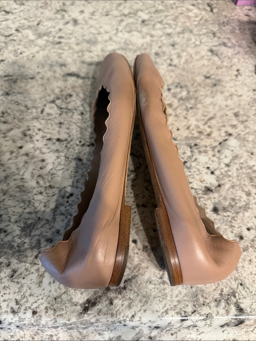 Chloe nude scalloped ballet flat - Picture 4 of 6